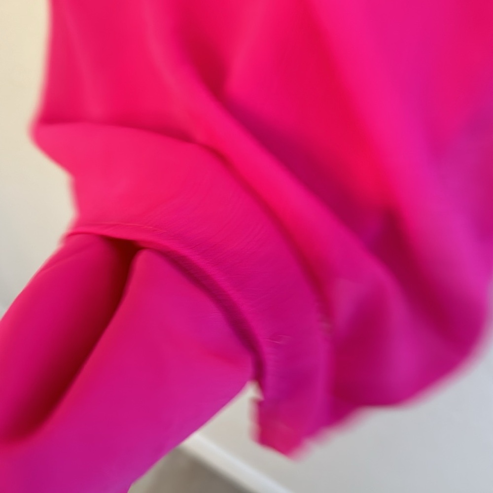 Hot pink blouse xs - Picture 9 of 9